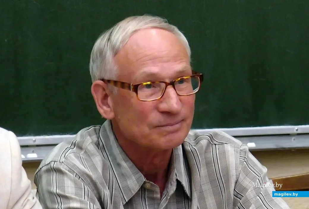 Профессор Фадей Комаров.