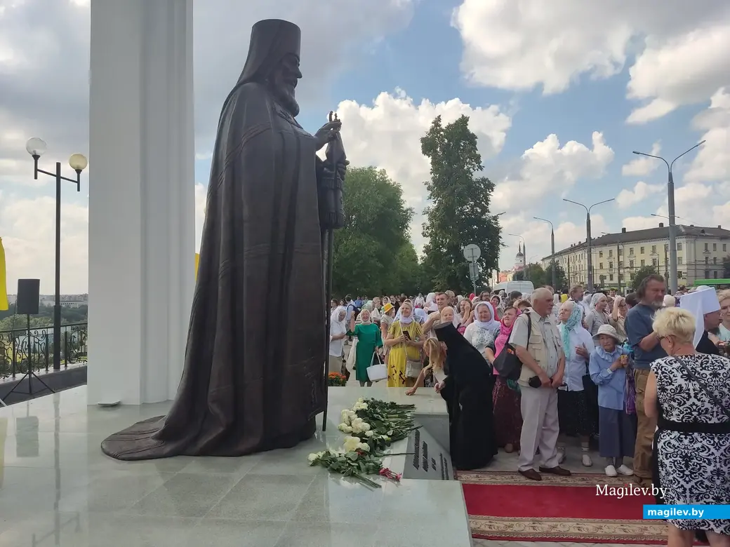 6 августа 2022 года. Памятник просветителю Георгию Конисскому торжественно открыли в Могилеве.