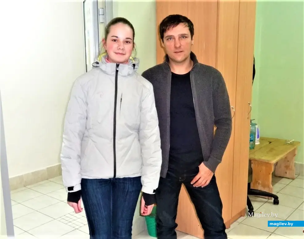 После концерта Шатунова в Могилеве. Рядом с певцом дочь Игоря Беляева Юлия.