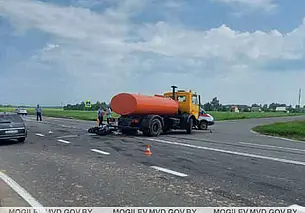 Серьезное ДТП в Шкловском районе: мотоциклист погиб, его пассажирка в реанимации