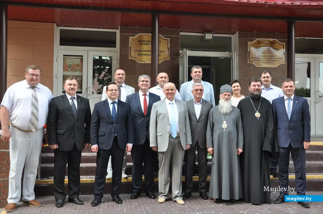 28.06.2022 г. Могилев. На открытии музейного комплекса «Спадчына роднага краю». Почетные гости