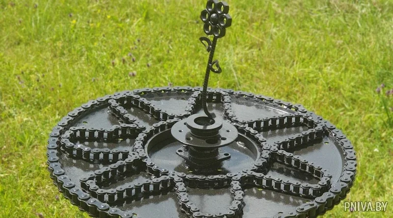 Конкурс профмастерства среди электрогазосварщиков Могилевского района на стадионе