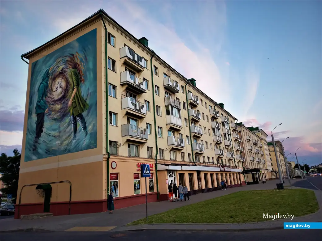 В «Дарах природы» сегодня расположен мебельный магазин. Могилев, июль 2022 года.