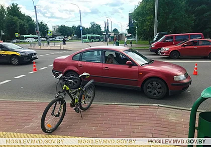 13-летний велосипедист на пешеходном переходе в Могилеве попал под колеса автомобиля