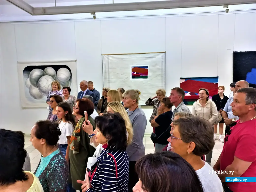 Выставка Нины Пилюзиной. Музей имени Павла Масленикова, 15.07.2022 г.