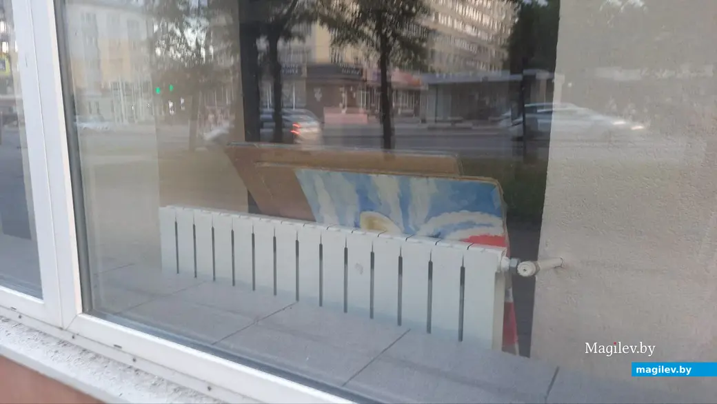 17.07.2022 г. Могилев, центр. Опустевший книжный магазин «Мысль»