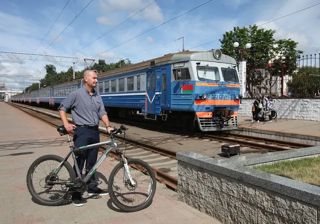 БЖД: Во всех пригородных поездах экономкласса оборудует места для велосипедов