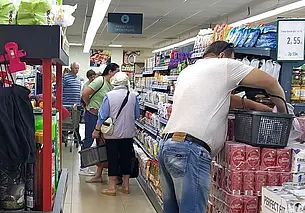 Может, это такой маркетинговый ход? Сахар в Могилеве есть не во всех магазинах