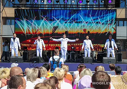 В Горках проходит фестиваль «Вытокi». Фотофакт