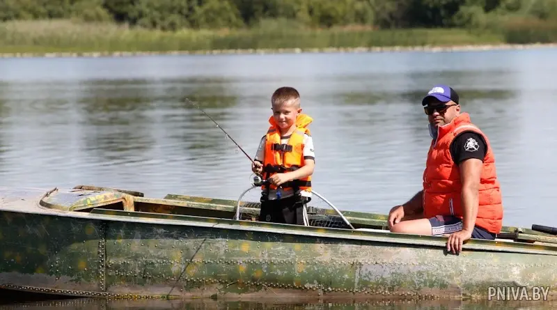 23 июля 2022 года. Рыболовные соревнования в деревне Зарестье Могилевского района. Фото: «Прыдняпроўская ніва».