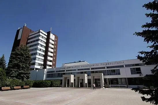 Главный корпус БГМУ. Фото из архива университета