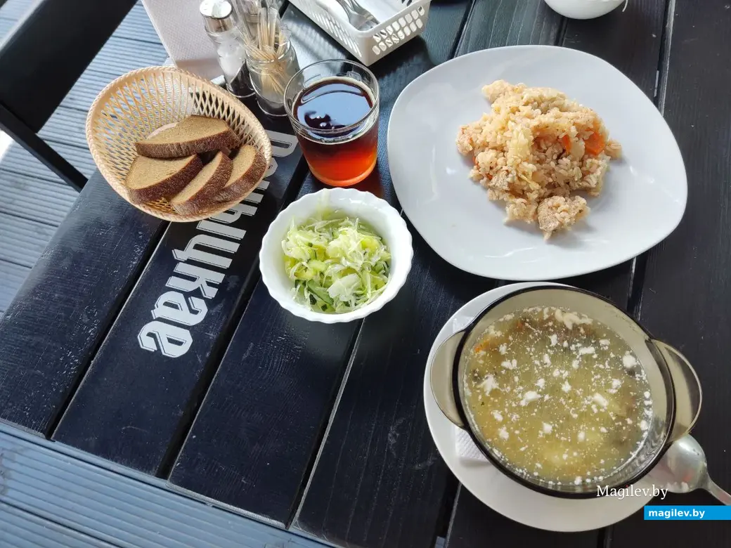 Мой комплексный обед в сборе. Кафе «Бремен», Могилев. 26.07.2022 г