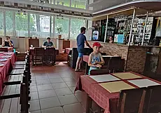 Кафе «Бремен» на Пушкинском проспекте: комплексный обед для принцессы из мультика про Трубадура и его друзей