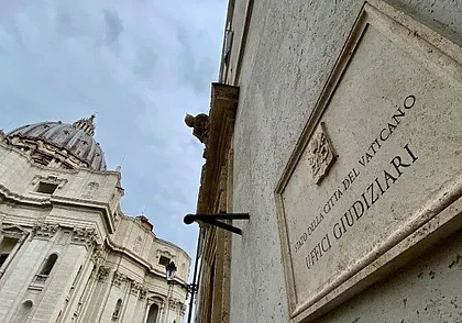 Толькі што завяршыўся суд над галоўным банкірам Ватыкана