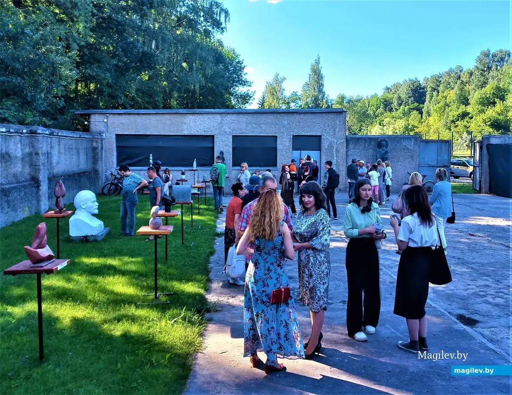 Выставка «Театральный дивертисмент», галерея Андрея Воробьева, 29.07.2022 г.