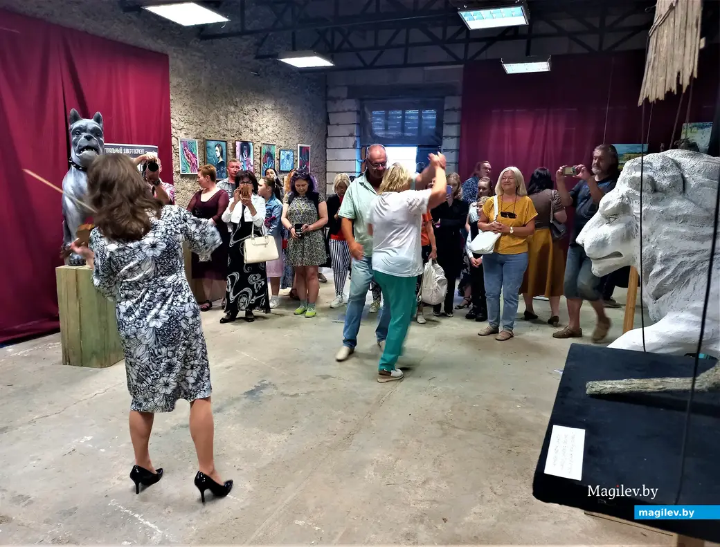 Выставка «Театральный дивертисмент», галерея Андрея Воробьева, 29.07.2022 г.