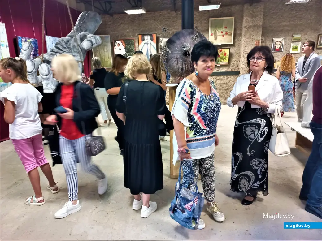 Выставка «Театральный дивертисмент», галерея Андрея Воробьева, 29.07.2022 г.