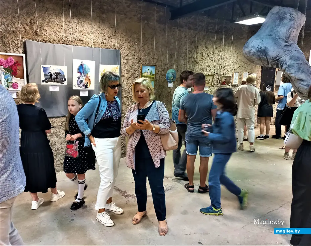 Выставка «Театральный дивертисмент», галерея Андрея Воробьева, 29.07.2022 г.