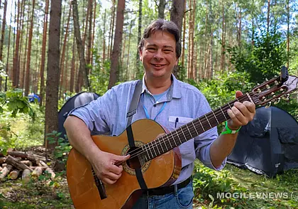 Фестиваль «Большая бард-рыбалка» проходит на Чигиринском водохранилище. Фотофакт