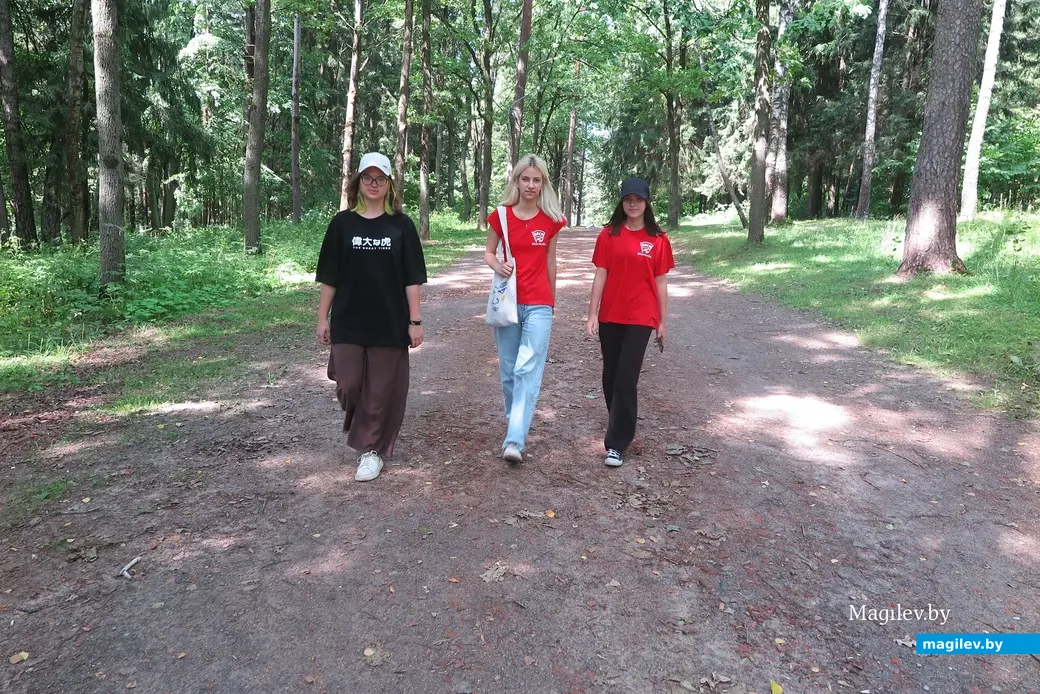 1.08.2022 г. Могилев, Печерский лесопарк. На студотрядовском фестивале «Молодость в бойцовке»