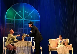 В драмтеатре состоялась премьера нового спектакля: фотофакт