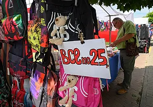 Белстат: Почти семьсот тысяч белорусов работает в сфере торговли