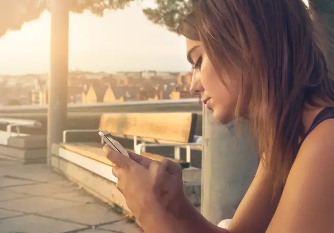 Дешевле всего «сидеть» в телефоне в Индии