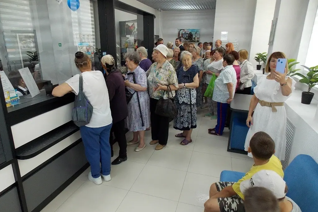 Открытие обновленного почтового отделения связи № 33 в Могилеве. Фото: «Веснiк Магiлёва».