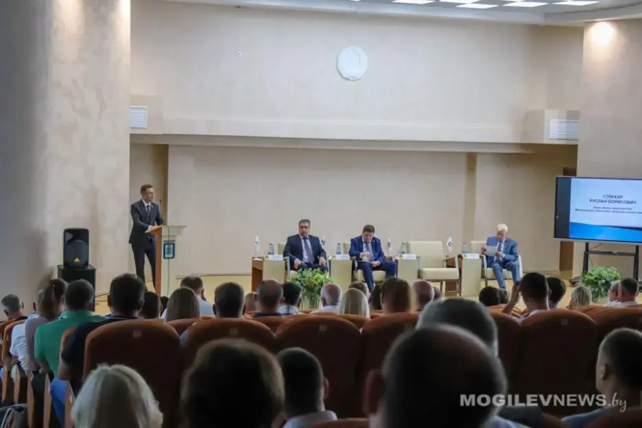 Встреча с представителями частных предприятий Могилевской области. Фото: mogilevnews.by