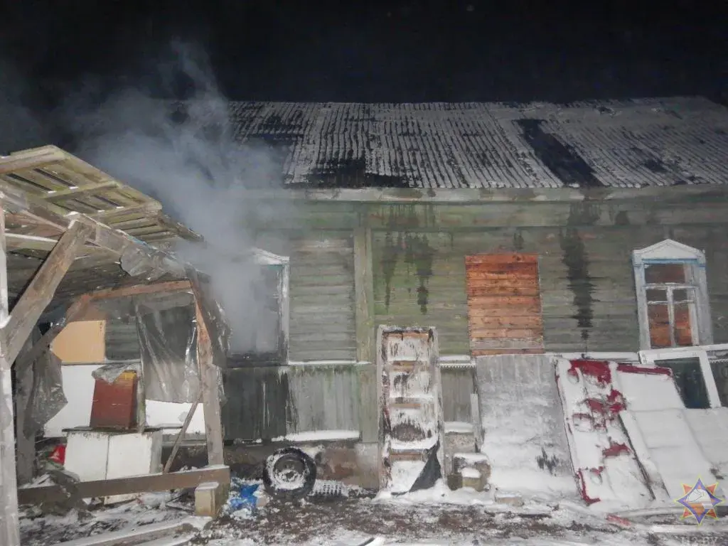 30.11.12 Могилев. Пожар в частном доме по пер.Торфяному. Фото: МЧС