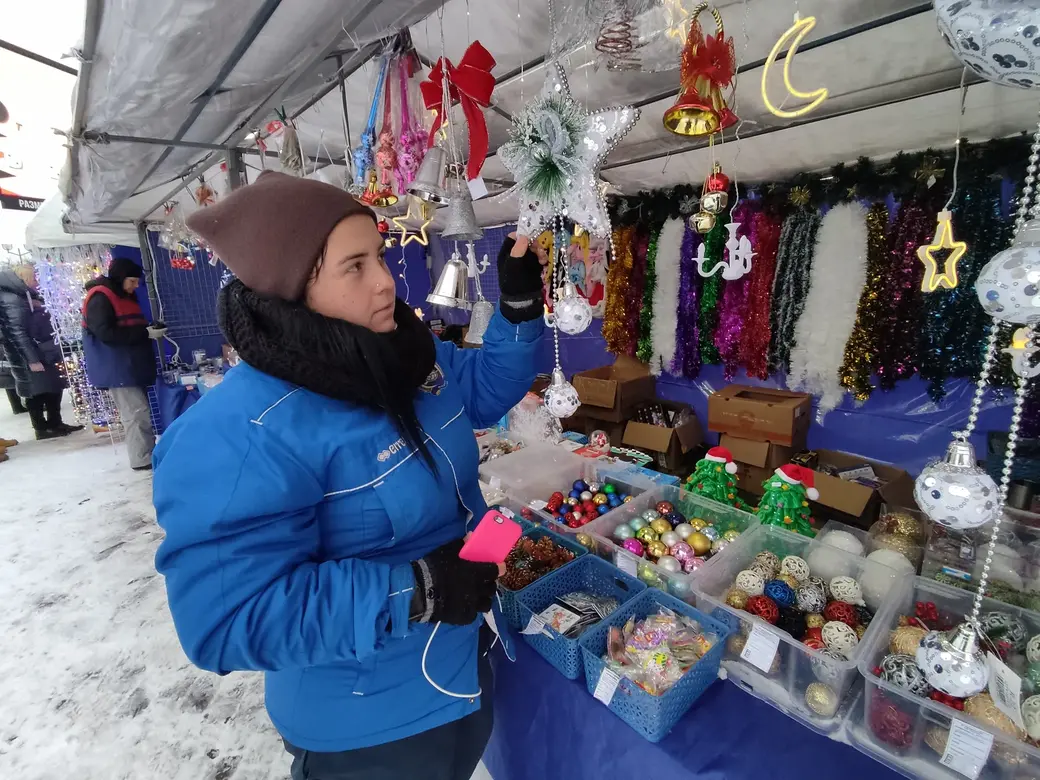 2.12.2021 г. Могилев. Ярмарка у ТЦ "Арбат"