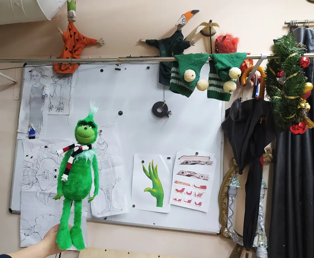 25.11.2021 г. Могилевский театр кукол. Главный персонаж спектакля – Гринч