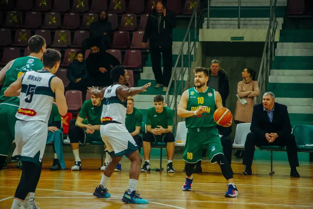 Борисфен - Рубон 85:83. 08.12.2021. Фото: Антон Ахмадеев