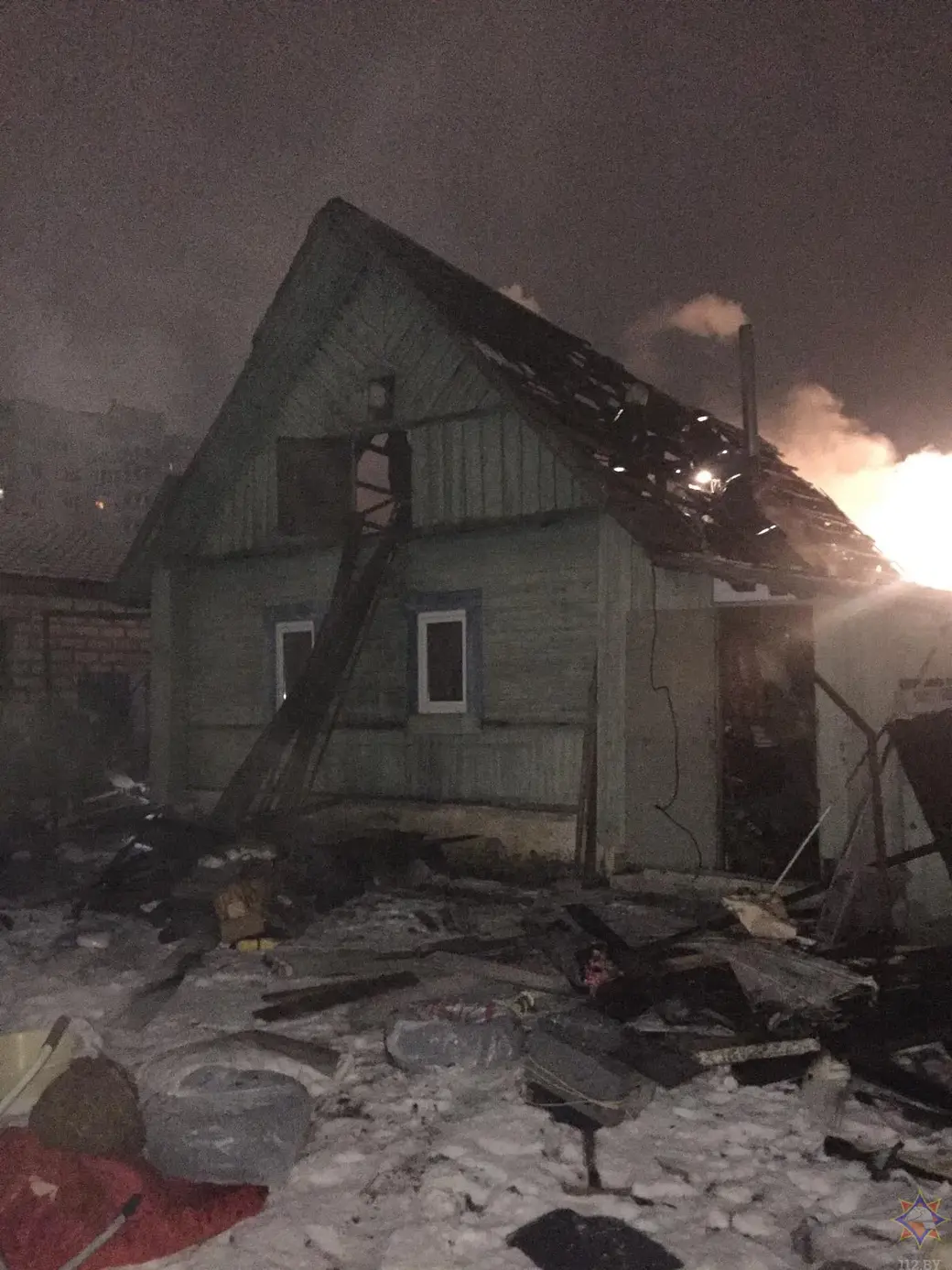 9 декабря 21г. Могилев. Пожар частного жилого дома в областном центре по пер. Куйбышева. Фото: МЧС