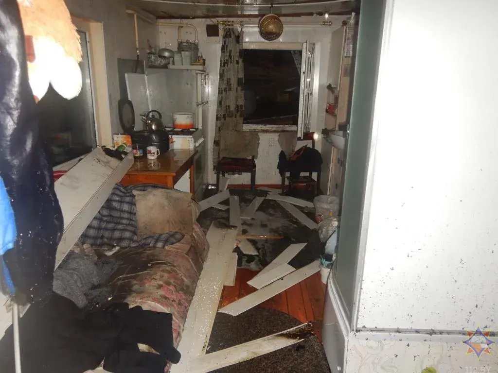 9 декабря 21г. Могилев. Пожар частного жилого дома в областном центре по пер. Куйбышева. Фото: МЧС