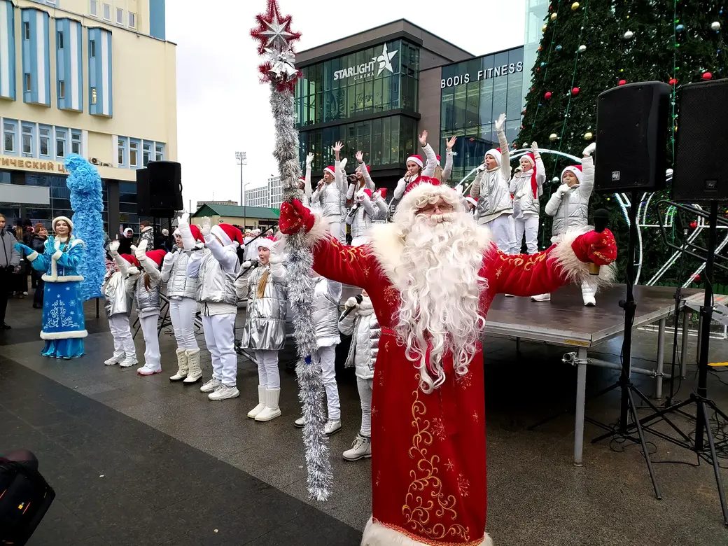 14.12.2021 г. Могилев. Праздник и ярмарка на площади Единства