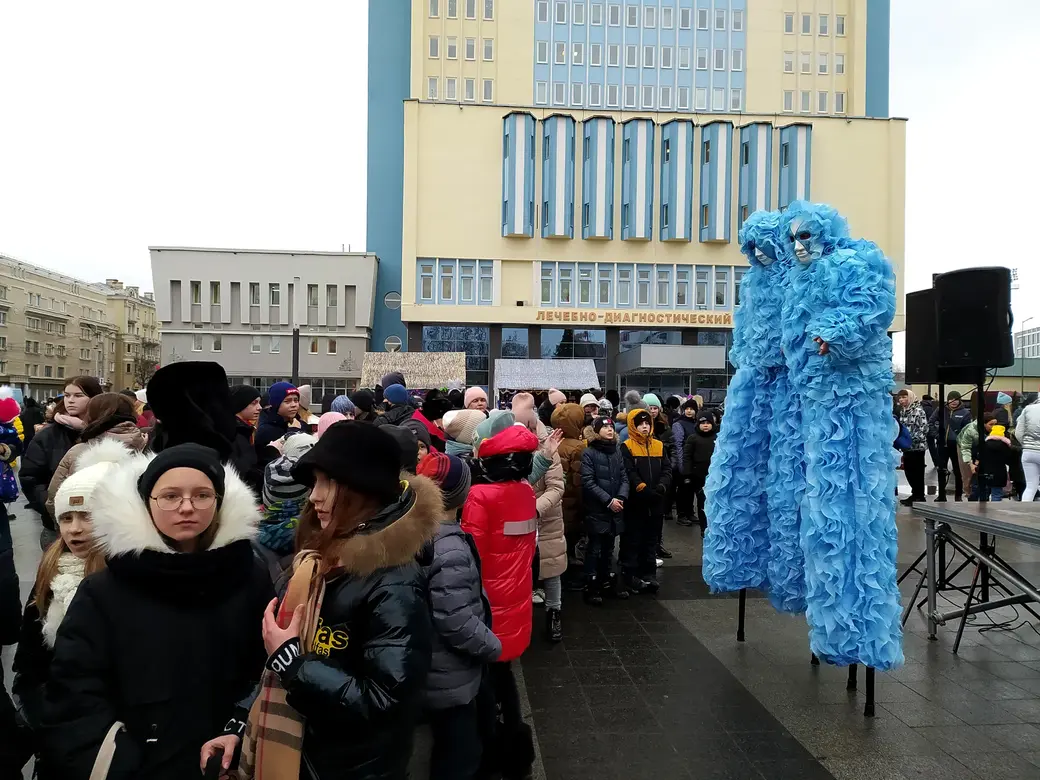 14.12.2021 г. Могилев. Праздник и ярмарка на площади Единства