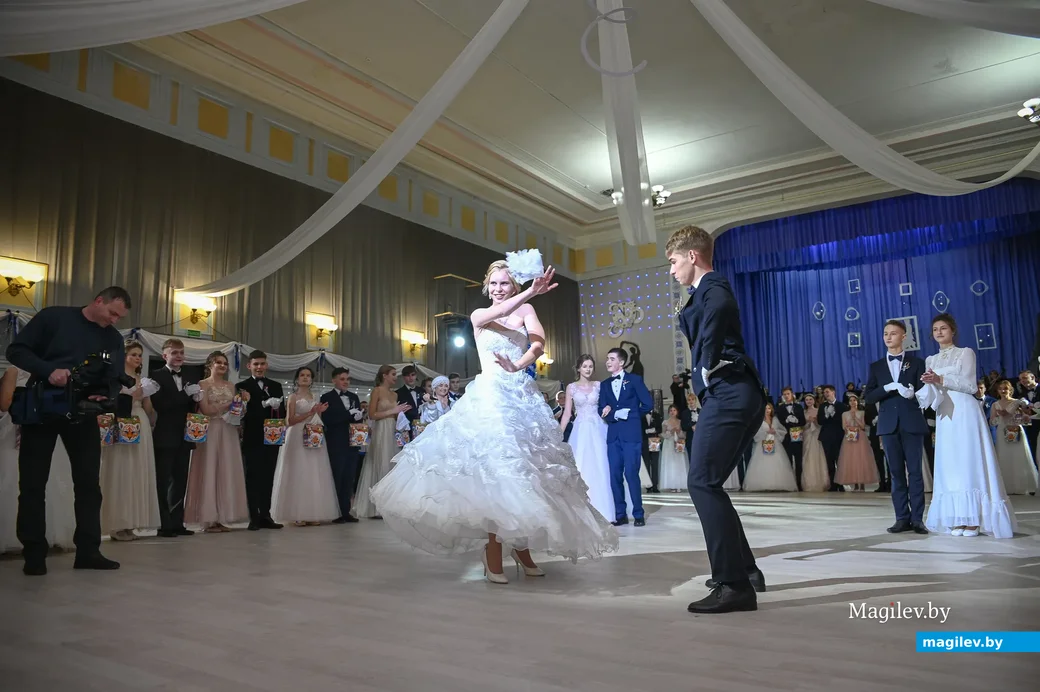 17.12.2021. Бобруйск. III новогодний бал для обучающихся города, добившихся высоких результатов в