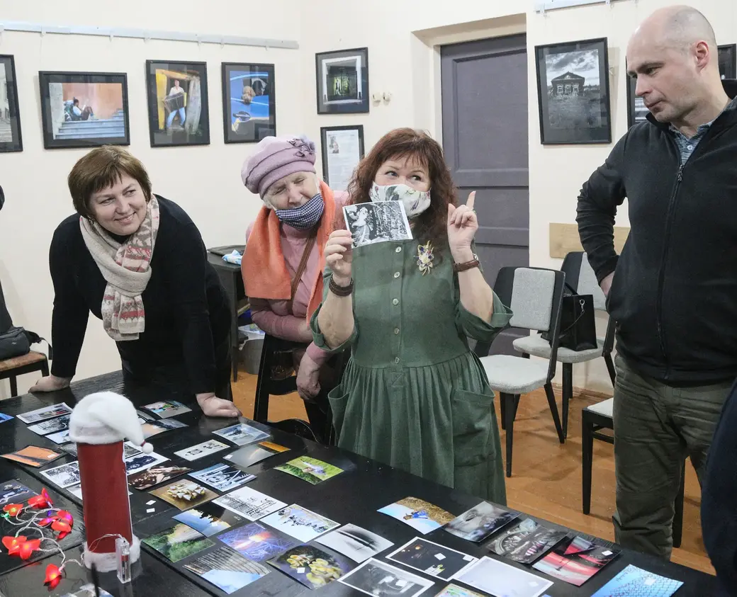 Момент обсуждения представленных работ