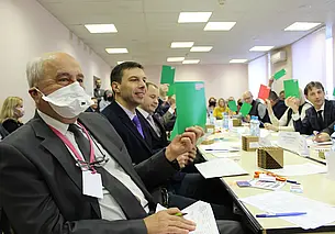 Полуфабрикаты из фермерских продуктов и выращивание павловнии