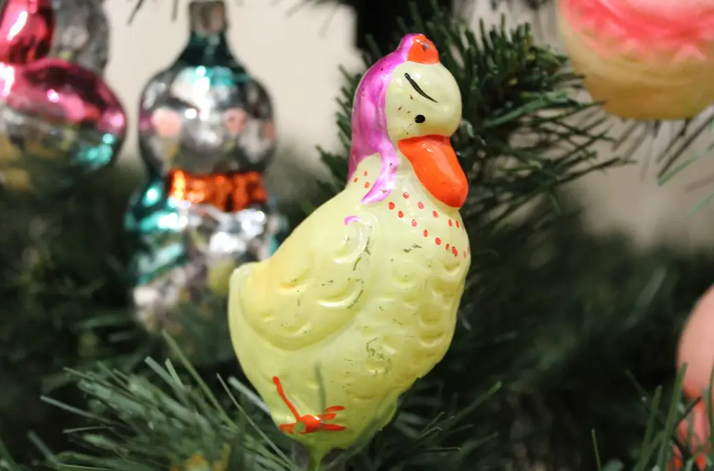 20.12.2021 год. Могилев. Выставка советских елочных игрушек Галины Жук в этнографическом музее Могилева