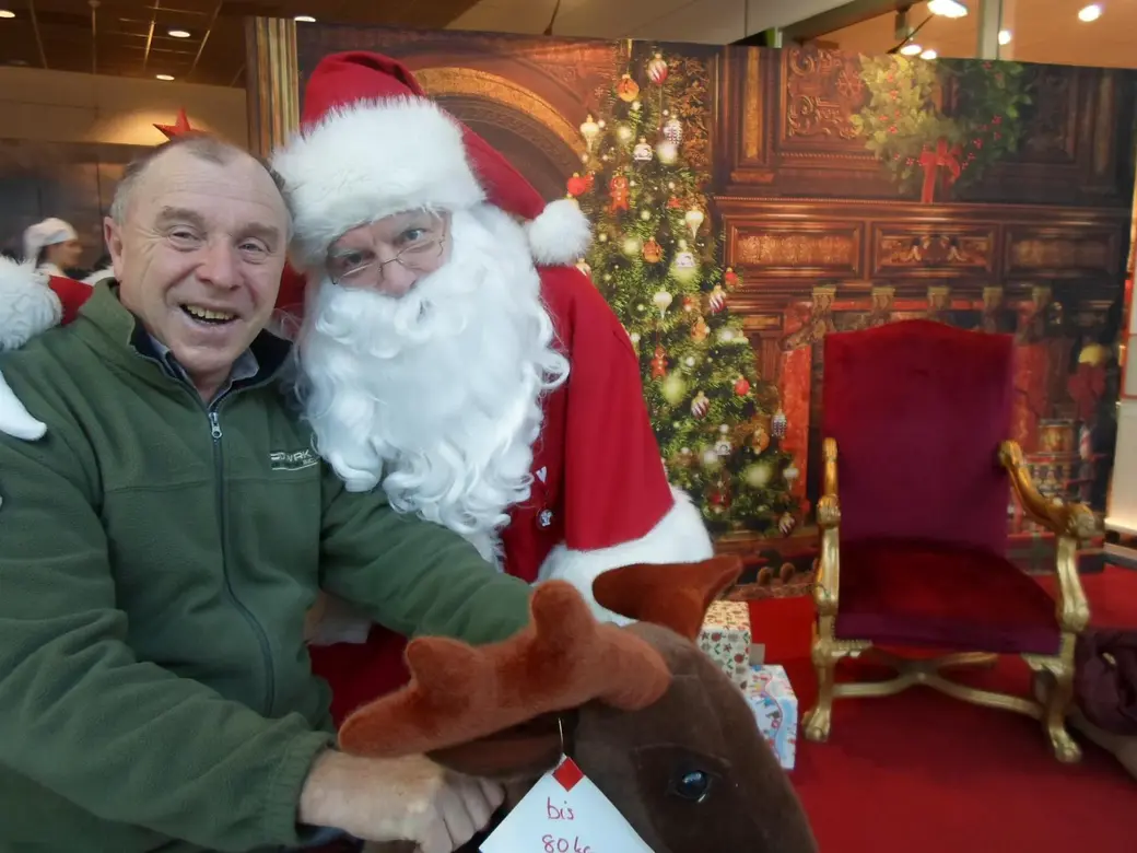 Рендсбург. Повстречать в кафе Санта-Клауса - это к счастью, уверен Константин