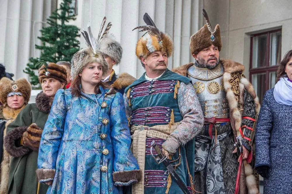 Што елі магнацкія роды? Паляндвіцы і вэнджаныя языкі (старажытныя рэцэпты прыгатавання). Фотаздымак мае ілюстрацыйны характар