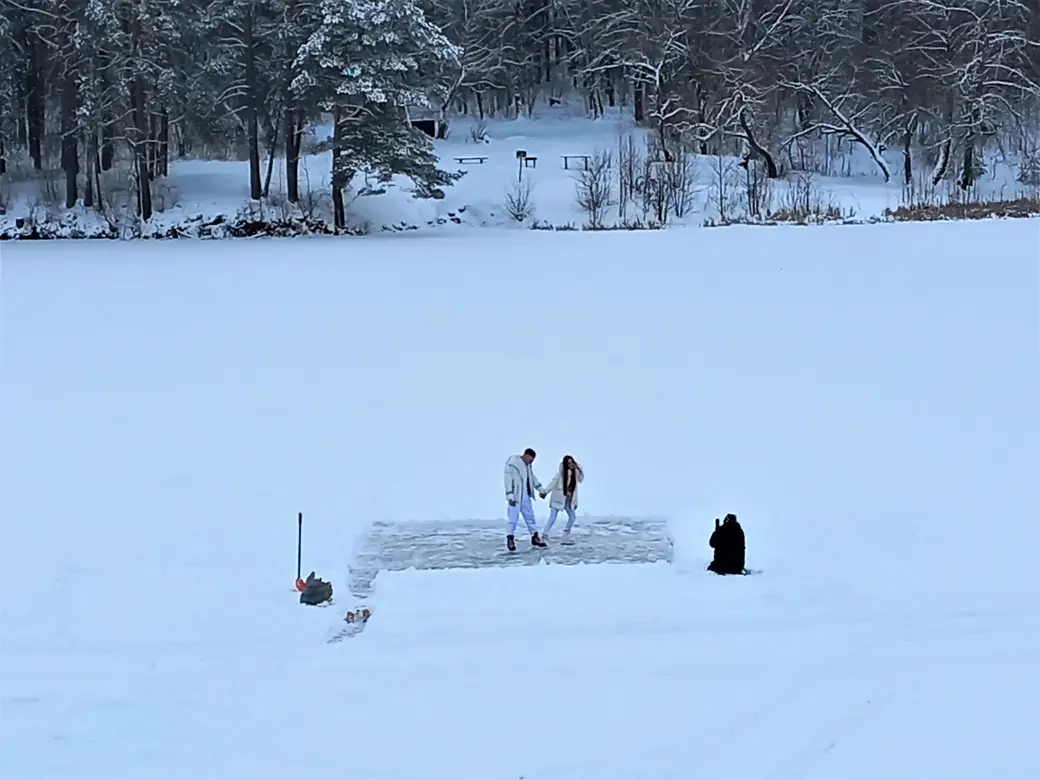 3.01.2022 г. А это уже целая фотосессия в стиле «Ледниковый период по-могилевски»