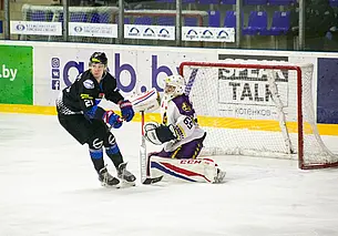 Могилевские хоккеисты провели две встречи с «Химиком» из Новополоцка