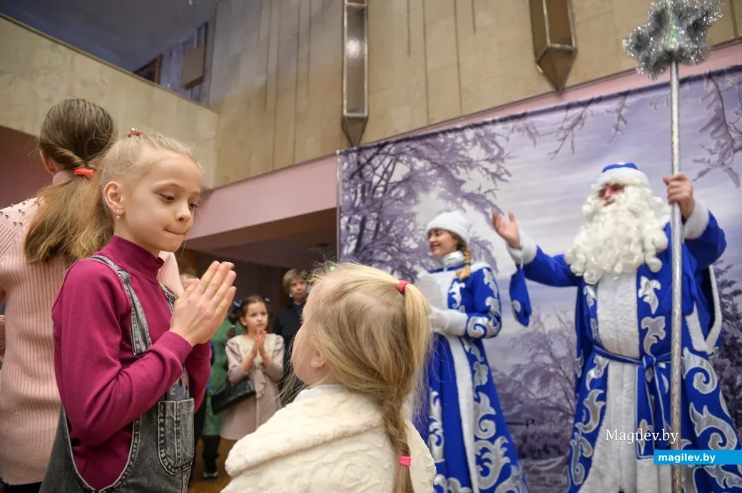 09.01.2022. Бобруйск. Театрализованный праздник «Рождества волшебные мгновенья…»