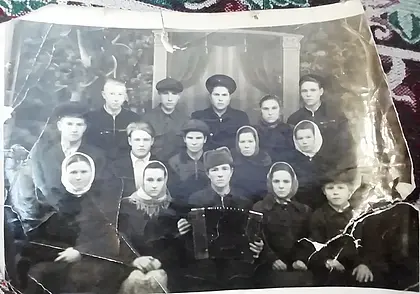 История обычной семьи. 13 детей, ужи и кобыла Зойка. Ч. 1.