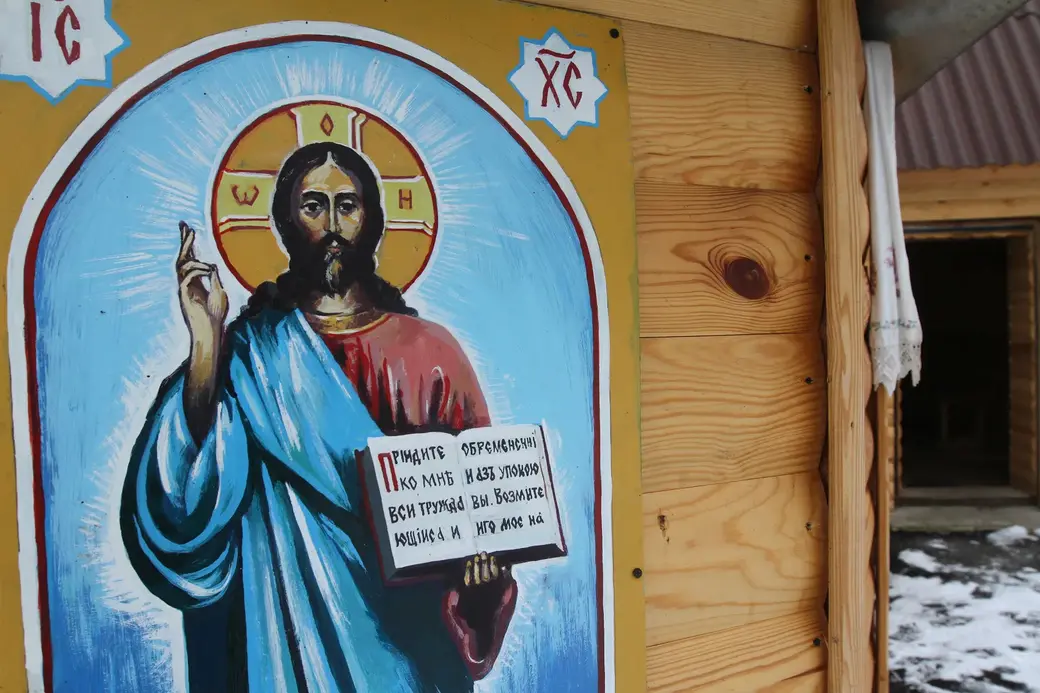 Отец Виктор считал, что Господь Бог помог возродить святой источник