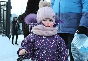 Православные Могилева празднуют Крещение и приходят в храмы за освященной водой