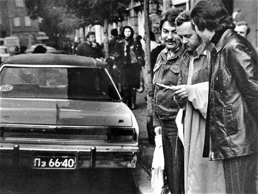 «Романтики» (Шабалин, Крумкачев, Гуленков) во время одной из гастрольных поездок. 1970-е годы